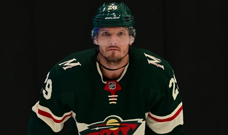 Dmitry Kulikov NHL